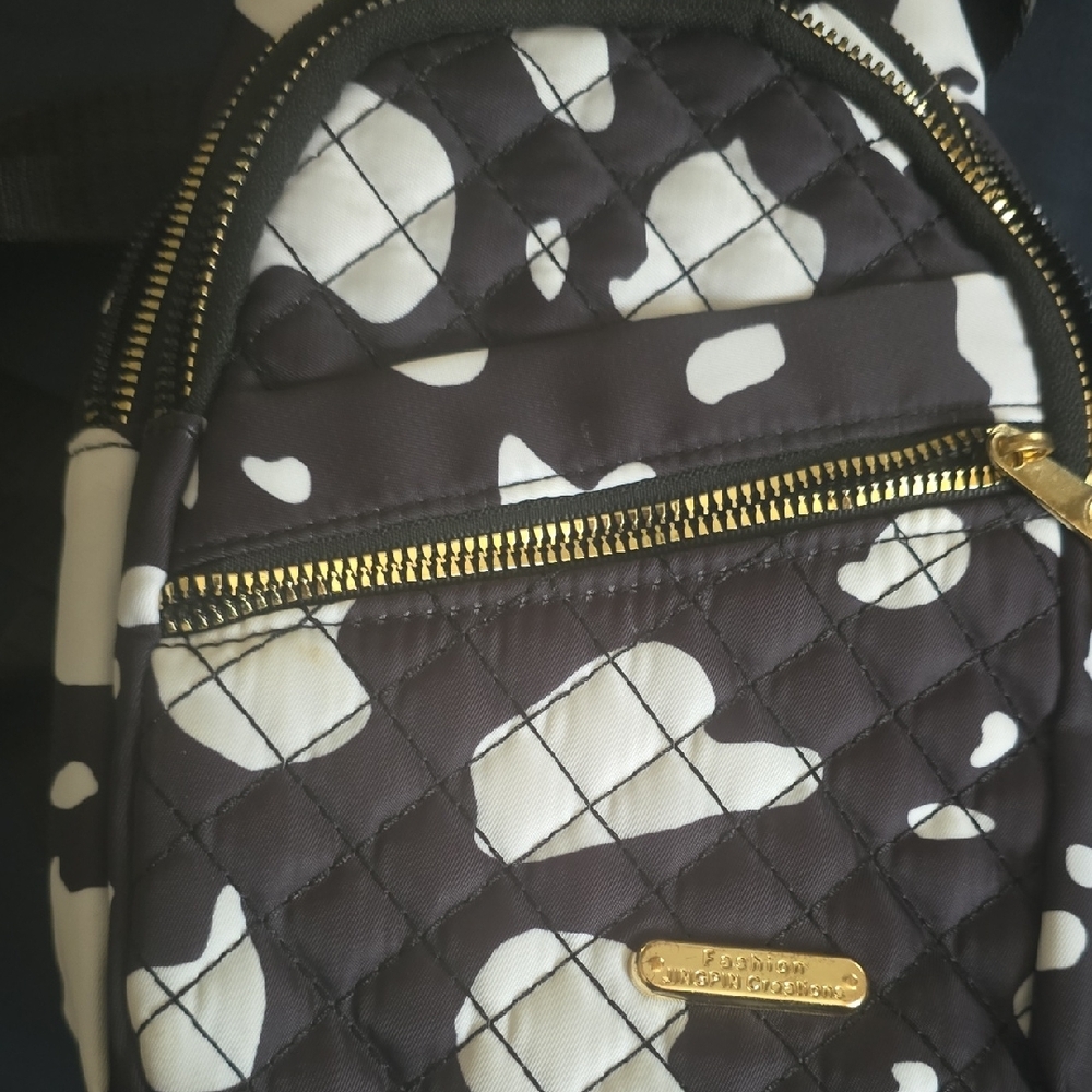 Quilted Black and White Women's Bag